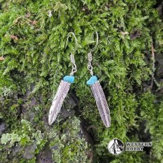 Stříbrné náušnice pírka