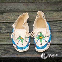 Mokasíny s výšivkou
