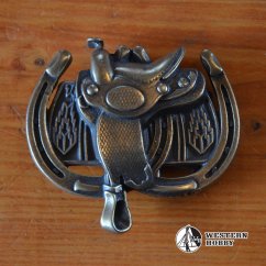 Přezka s kovbojským motivem