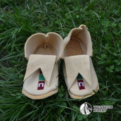 Dětské mokasíny s výšivkou