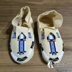 Mokasíny s výšivkou