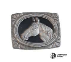Přezka s motivem koně