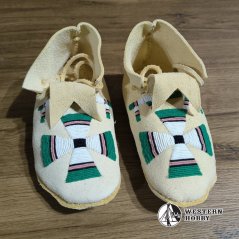 Mokasíny s výšivkou