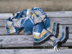 Šála s indiánským motivem