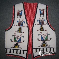 Celovyšívaná indiánská vesta