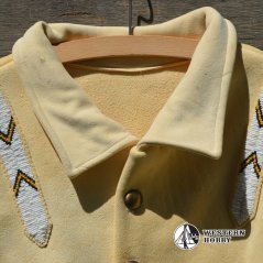 Traperský kabátek s výšivkou