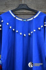 Látkové šaty s výšivkou